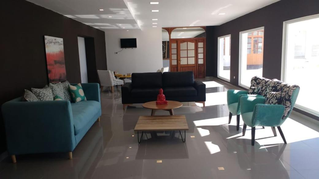 Hotel Cruce Del Desierto Veinticinco de Mayo  Екстер'єр фото